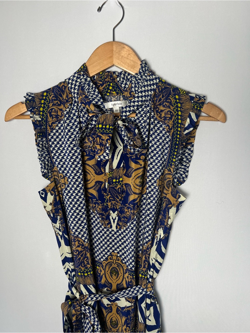 Tyler Böe Women’s 100% Silk Sleeveless Maxi Dress Multi Print Blue W/ Sash XS - Picture 3 of 9